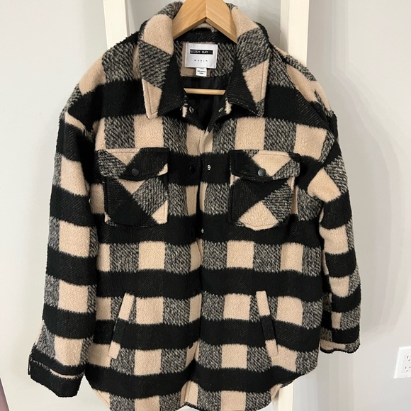 Noisy May Shacket - Picture 1 of 4